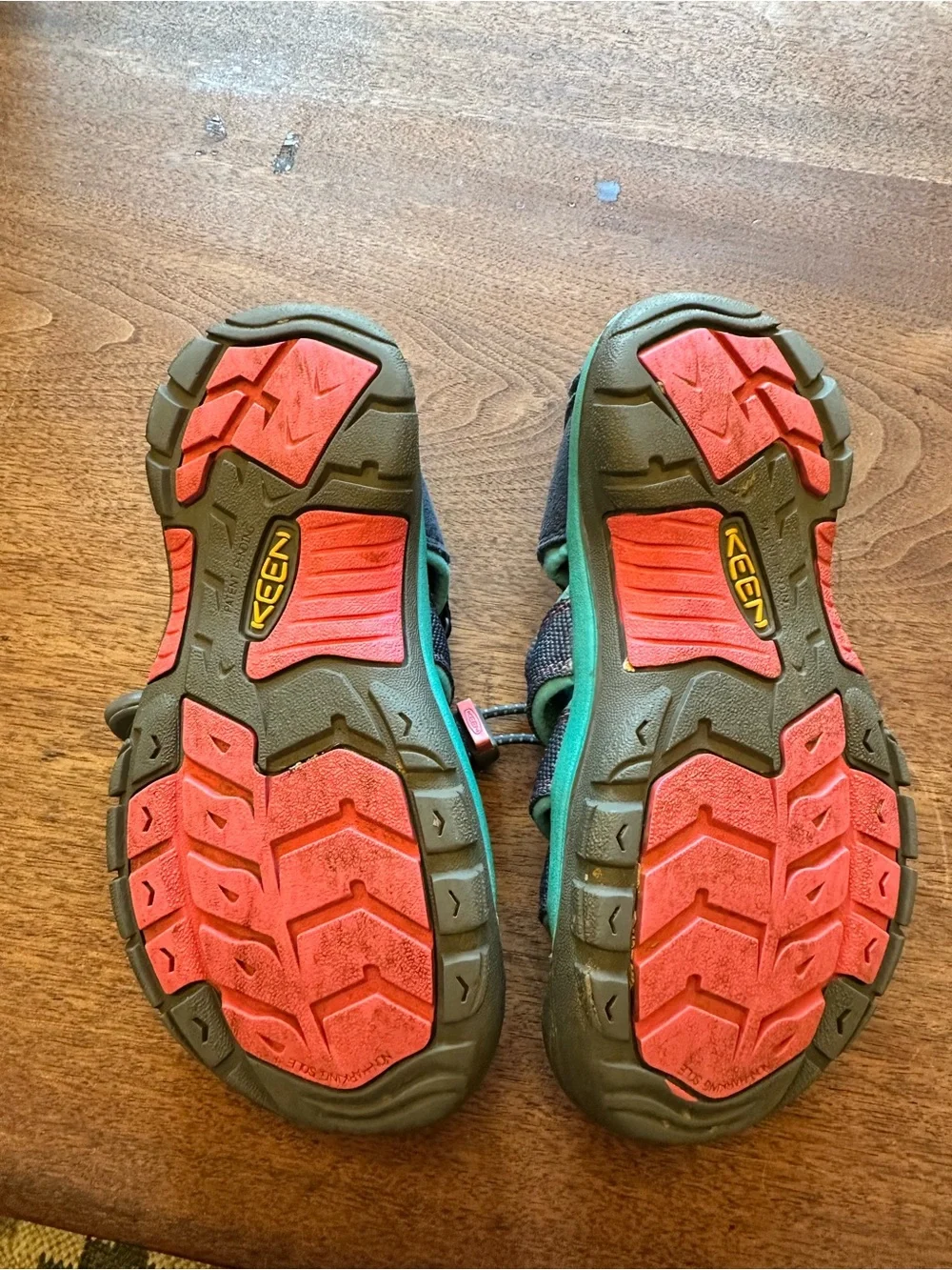 Keens- Kids size 1 - Outdoor waterproof Sandals - Navy, Teal & Pink